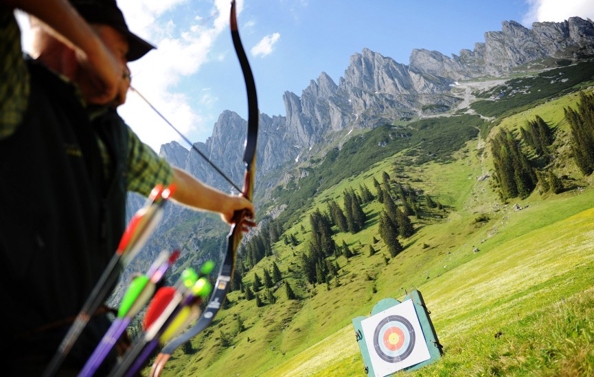 Leogang im Salzburger Land: Geocaching, Bogenschießen, Rafting, Biken, Klettern, Wandern und vieles mehr.
